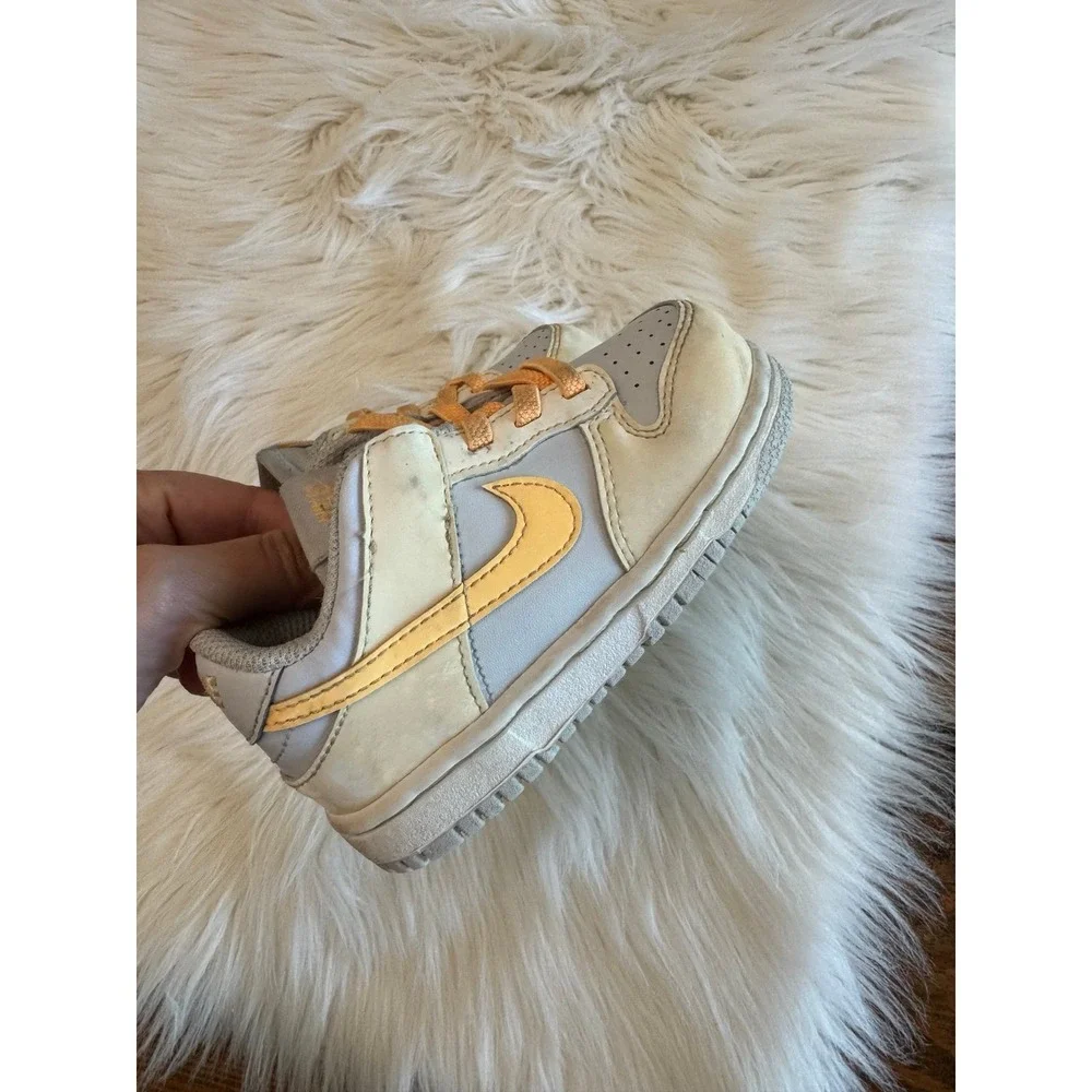 Nike toddler size 7C sneakers